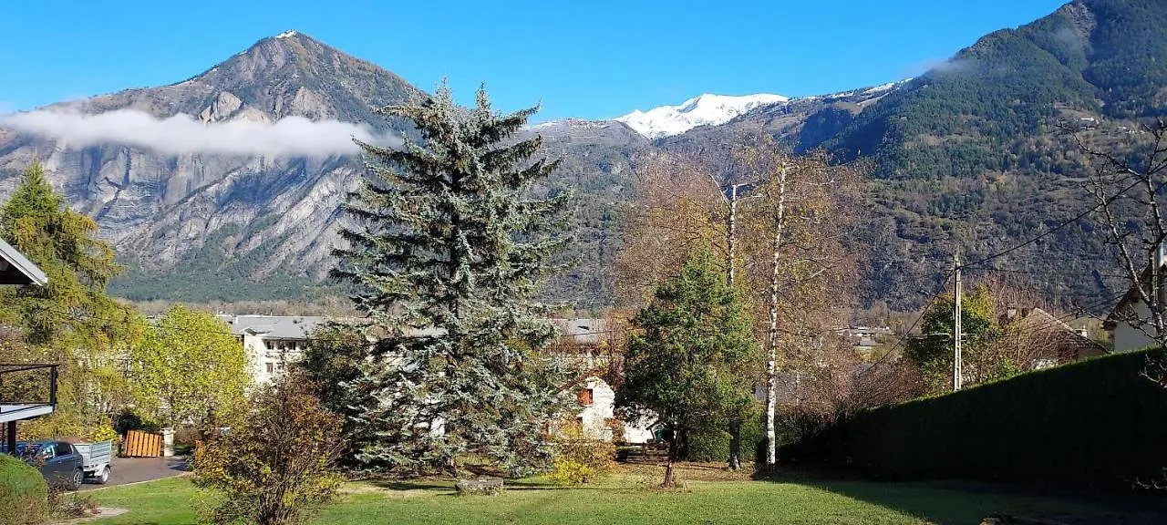 Chalet Les Aubarettes Le Bourg-d'Oisans Holiday home