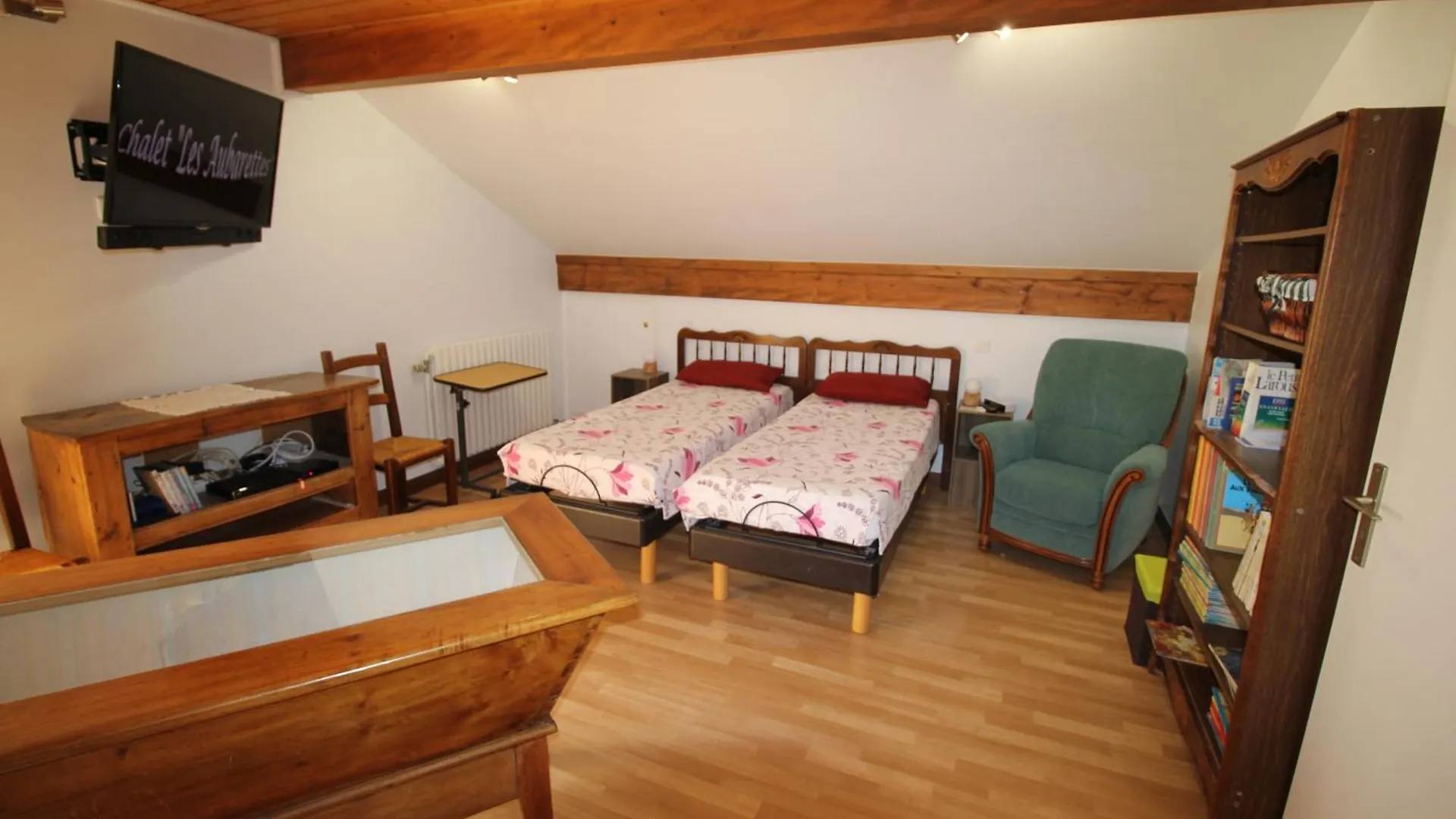 Chalet Les Aubarettes Le Bourg-d'Oisans Holiday home