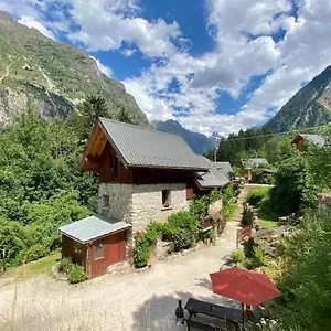Ecrins Chalet